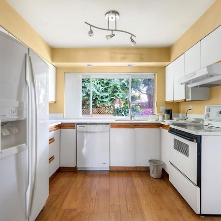 Cozy Retreat On Sandpiper Court - Room A Richmond Esterno foto