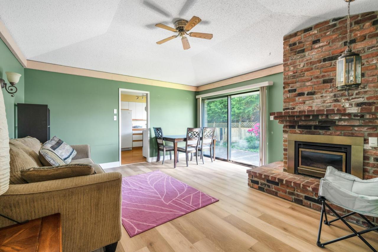 Cozy Retreat On Sandpiper Court - Room A Richmond Esterno foto